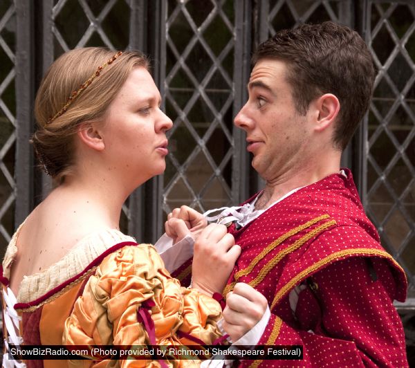 Molly Hood as Adriana and James Murphy as Dromio of Syracuse
